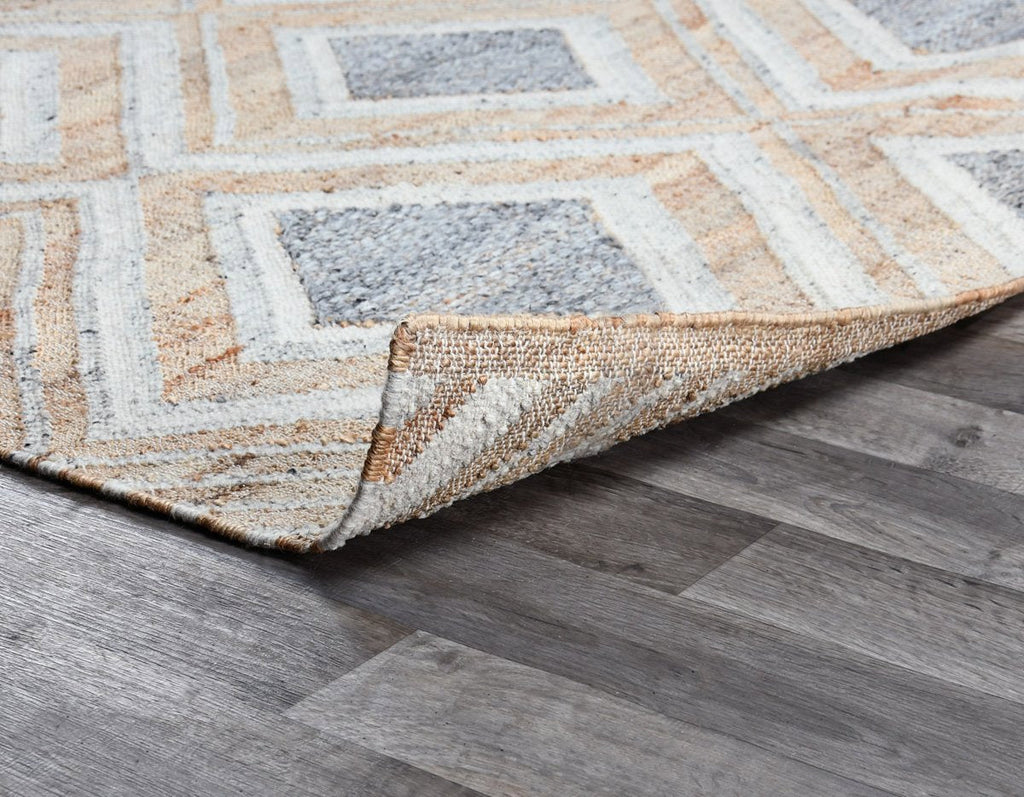 30090893