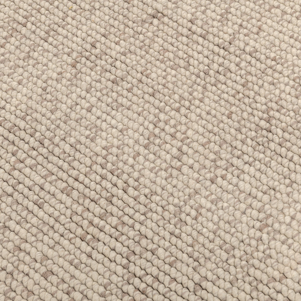 3009129
