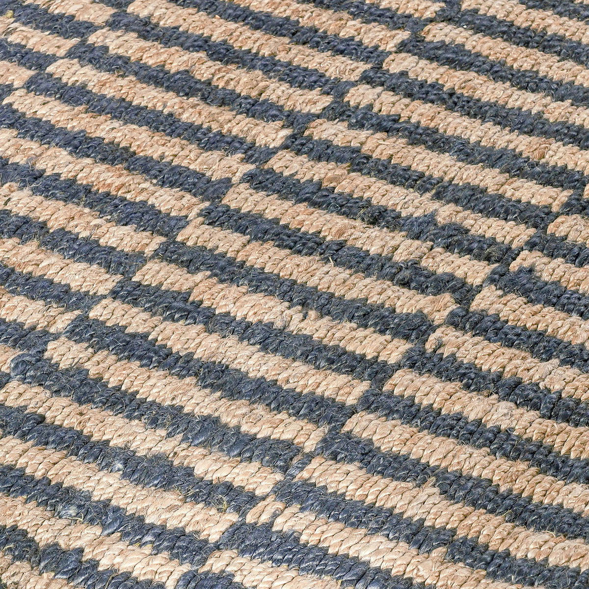 30091730