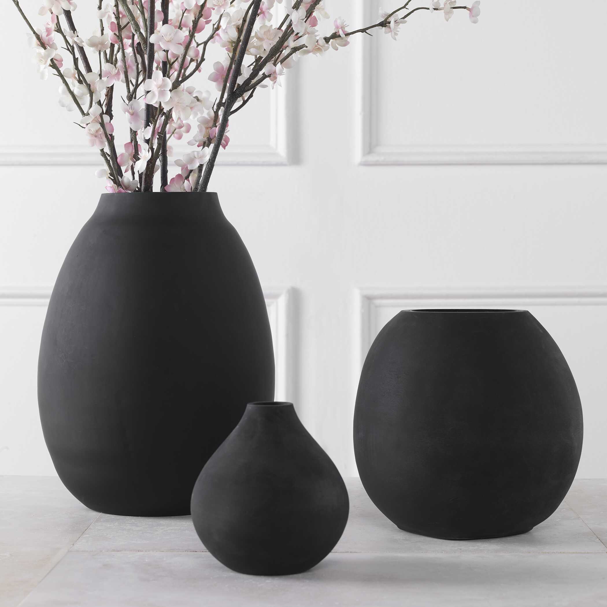 18068