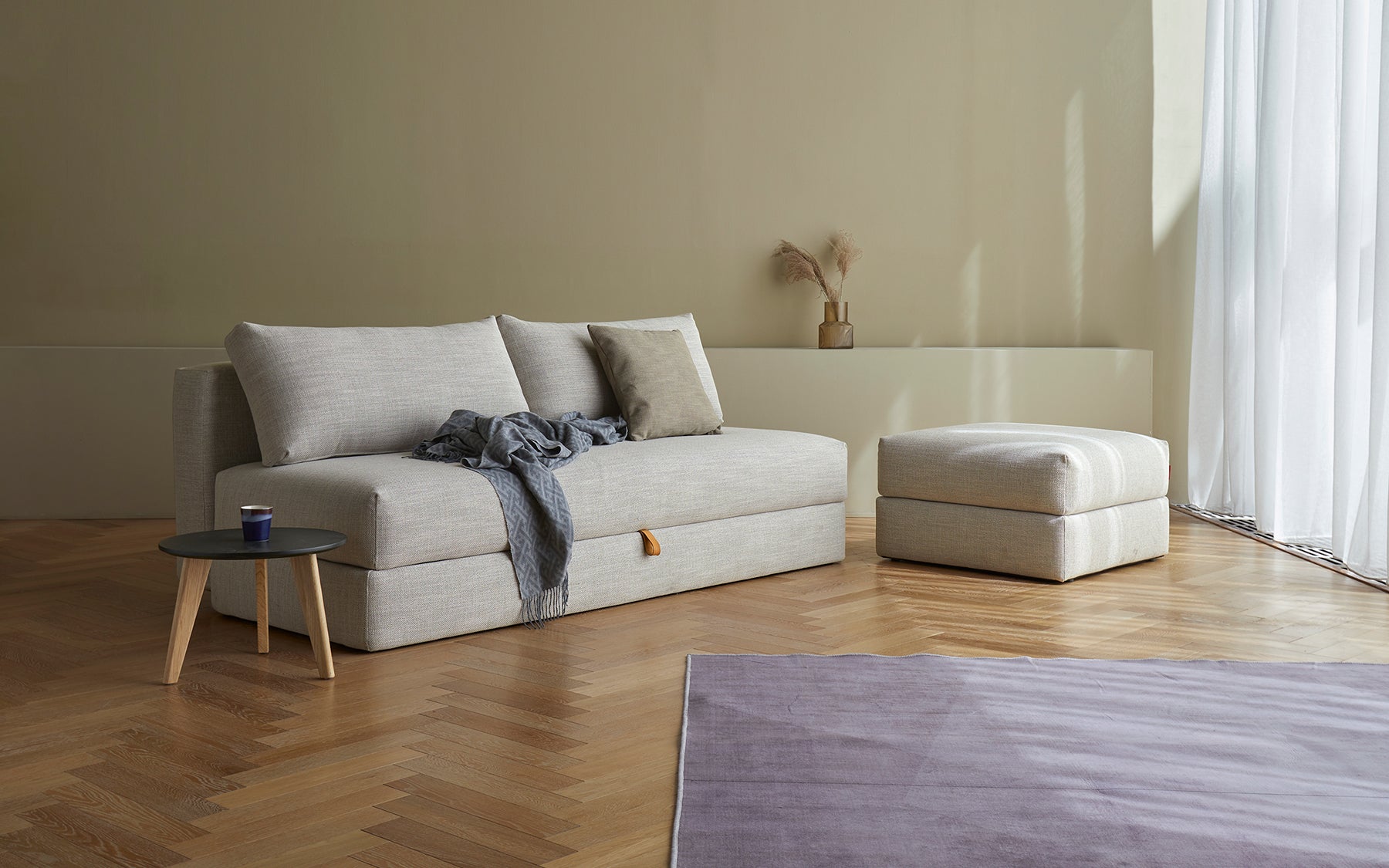 Cornila Ottoman 579