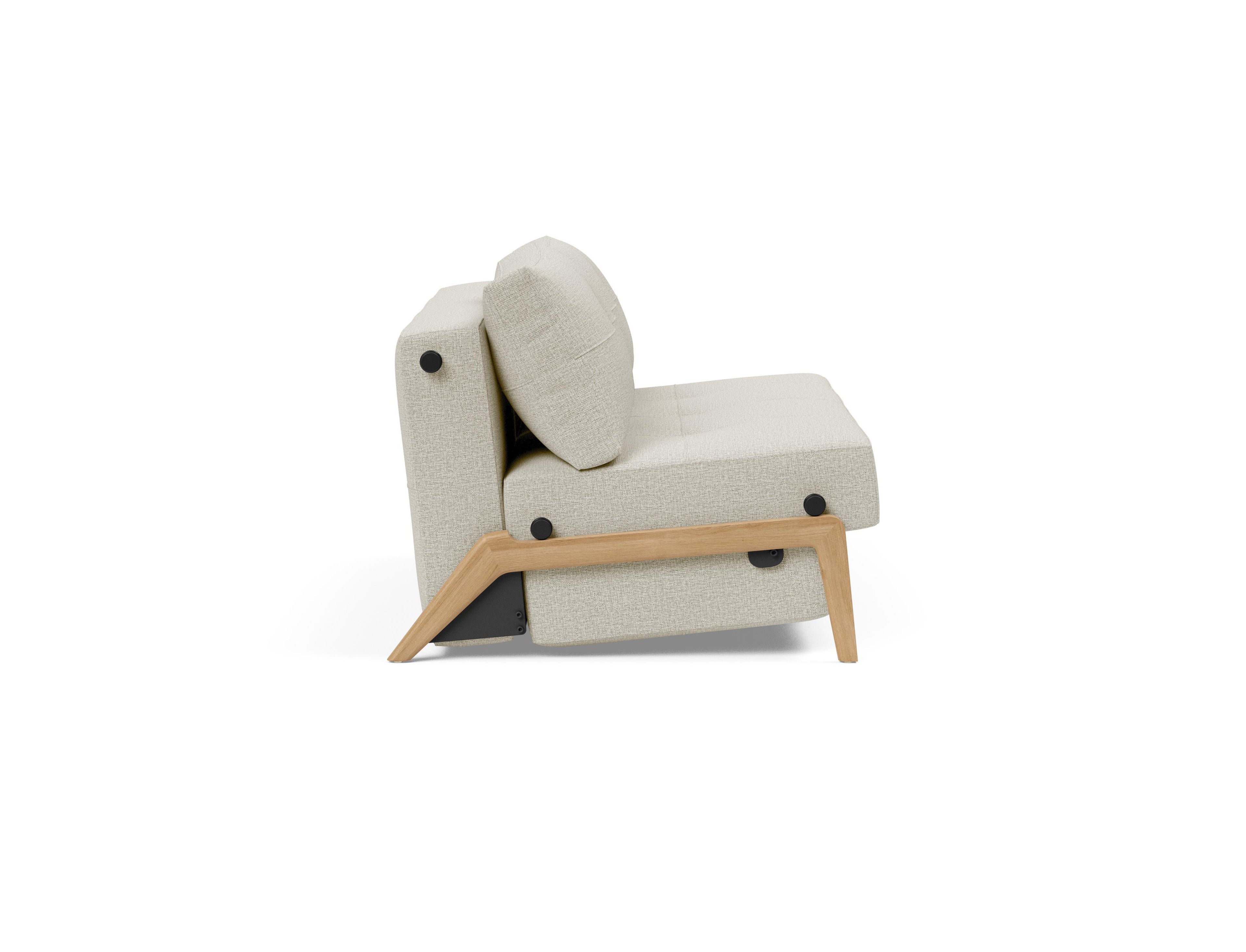 Cubed Full Size Sleeper Sofa With Chrome Legs 527