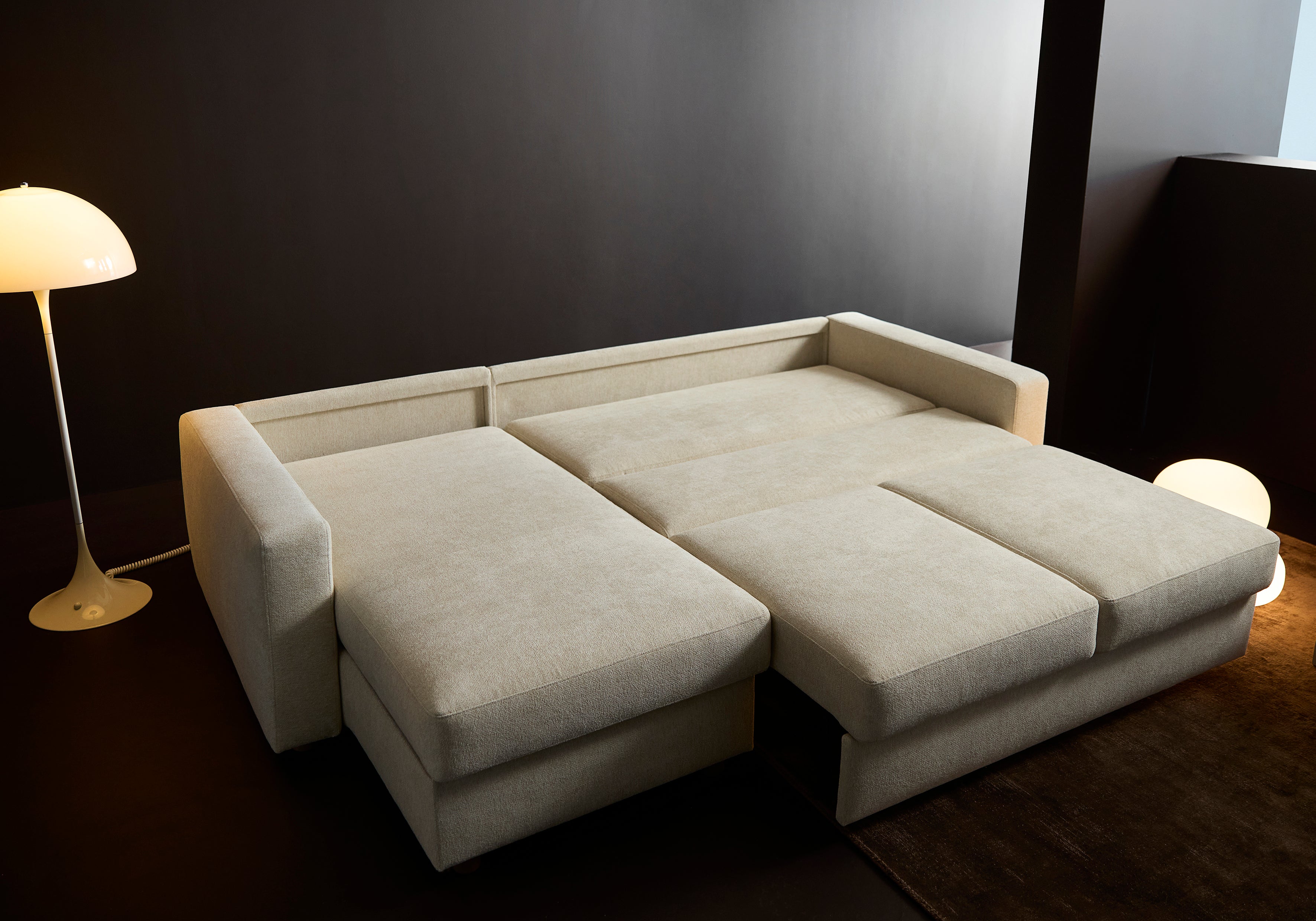 Neah Lounger Queen Size With Standard Arms 365