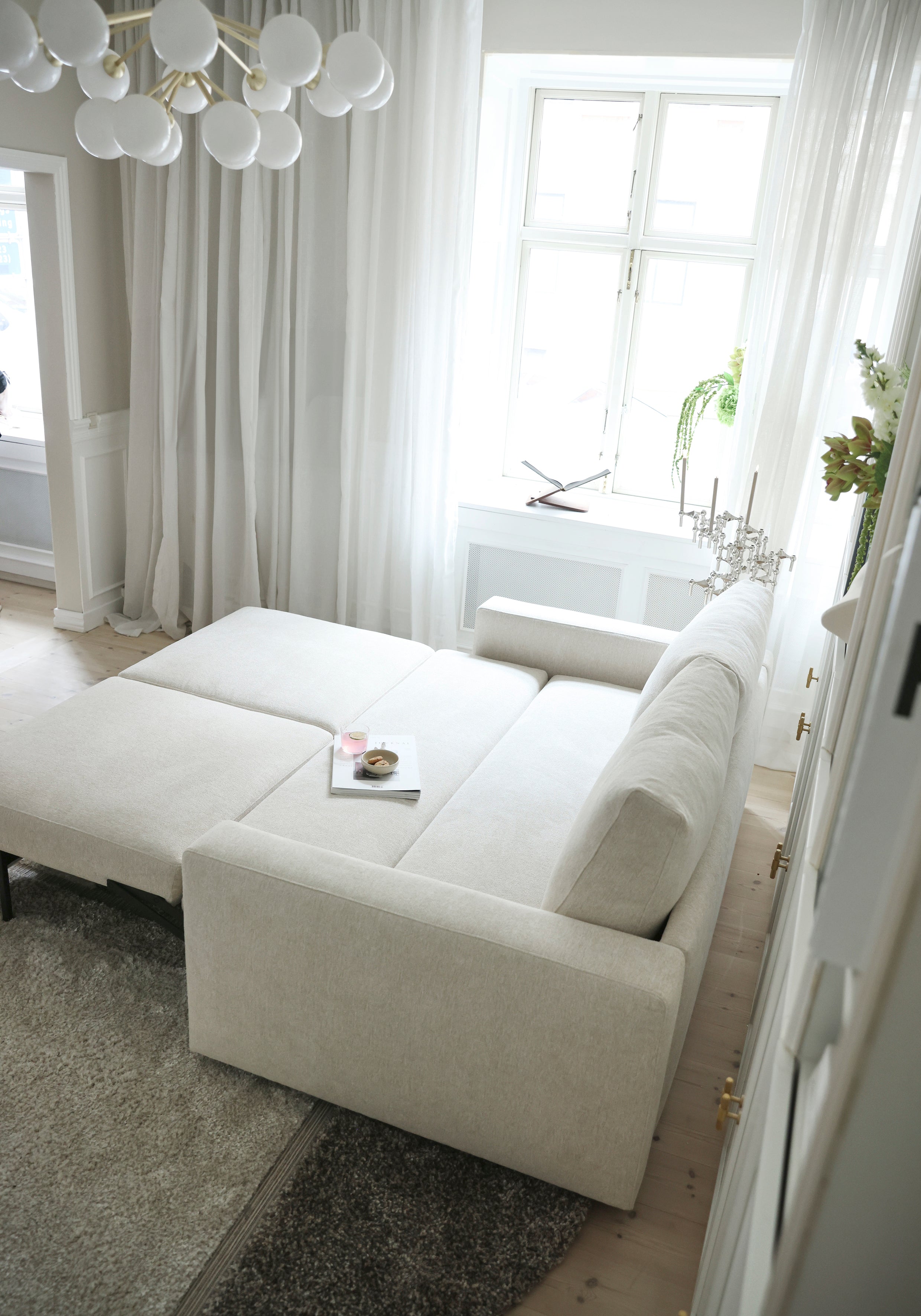 Neah Queen Size Sleeper Sofa with Standard Arms 365