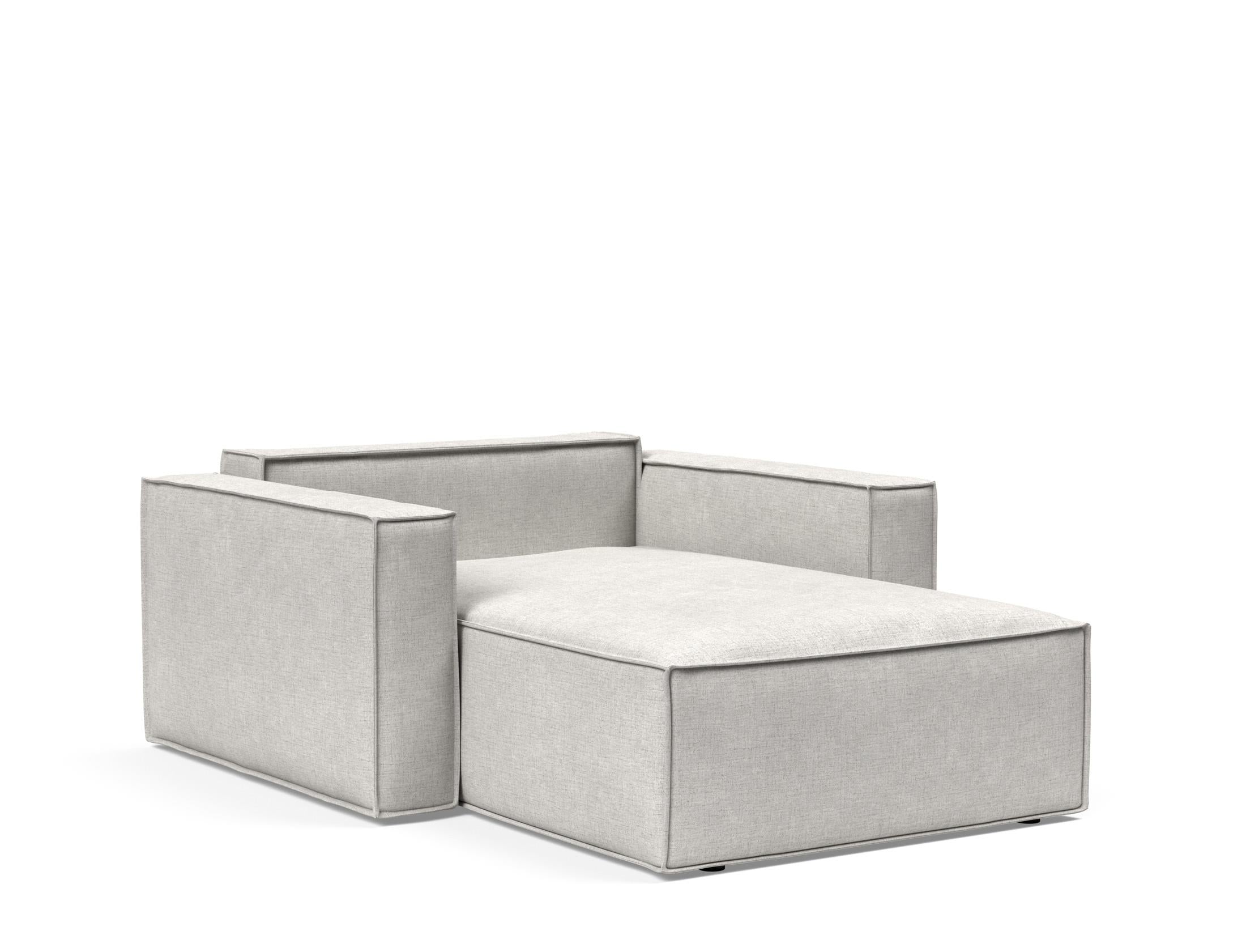 Newilla Lounger Chair with Standard Arms 256