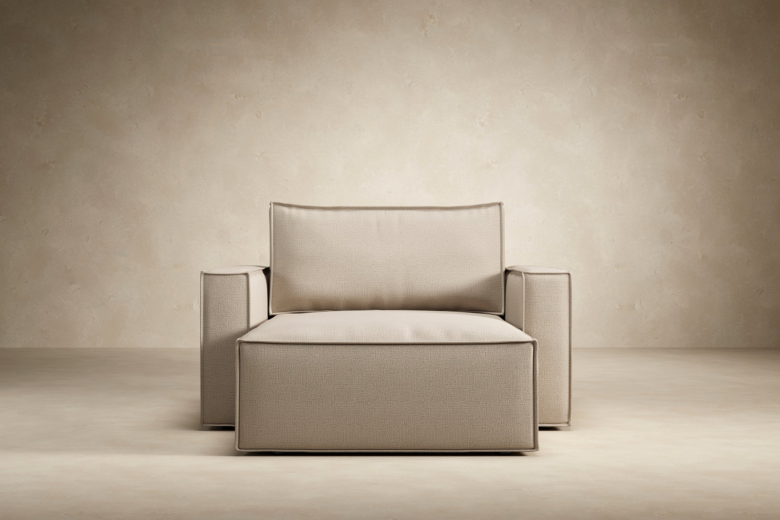 Newilla Lounger Chair with Standard Arms 257
