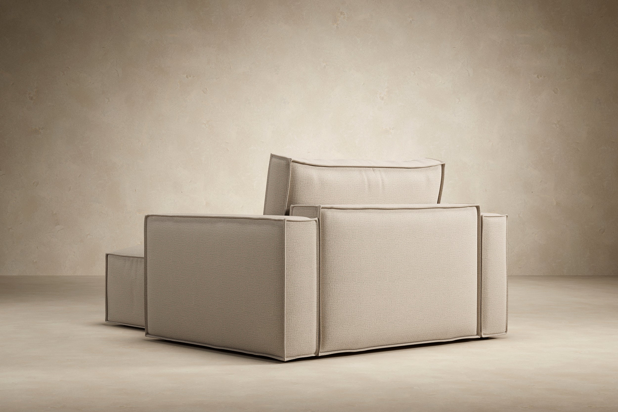 Newilla Lounger Chair with Standard Arms 257