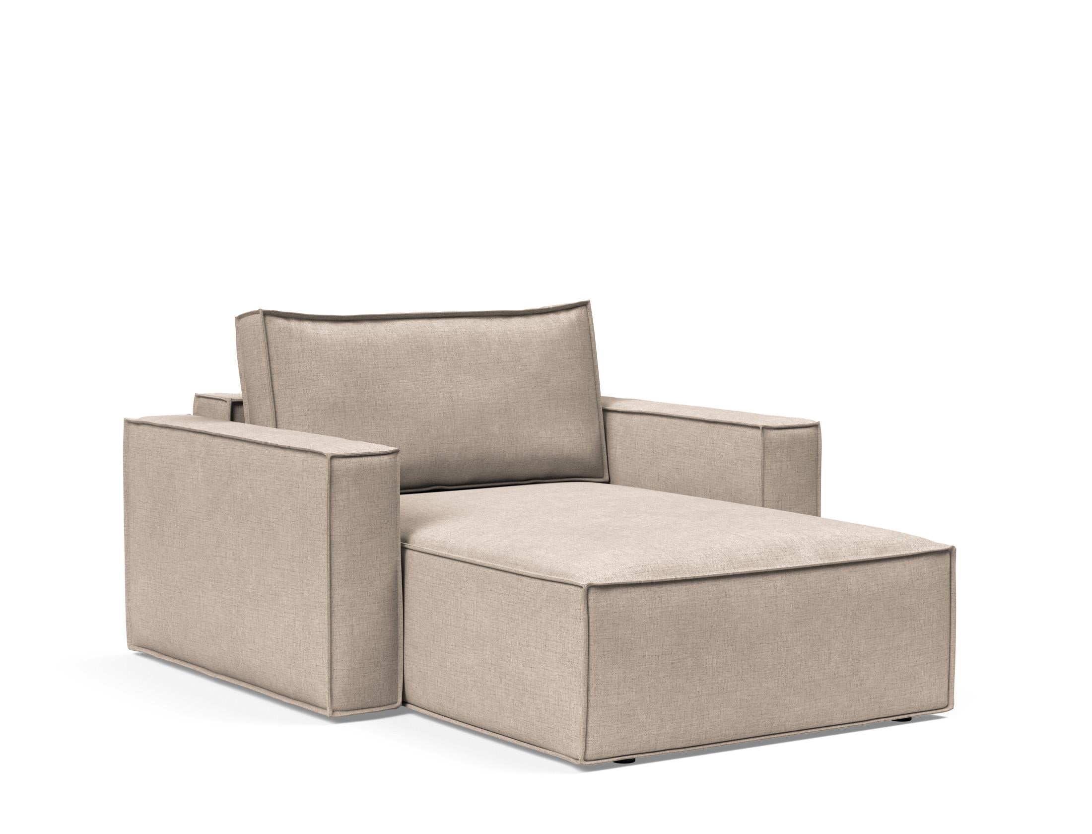 Newilla Lounger Chair with Standard Arms 257