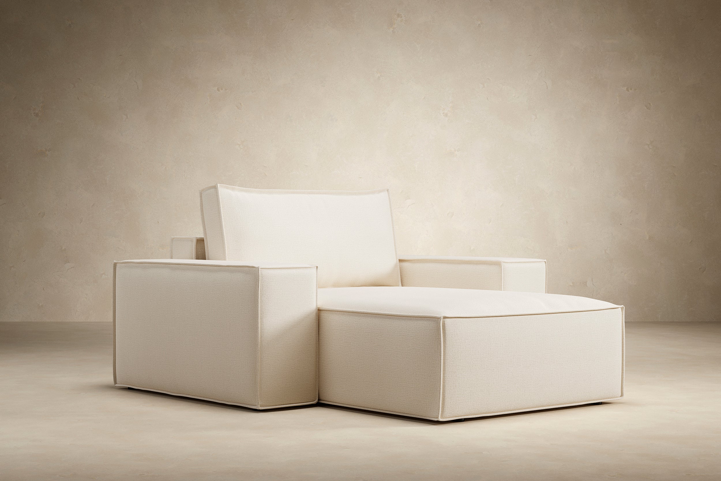 Newilla Lounger Chair with Wide Arms 255