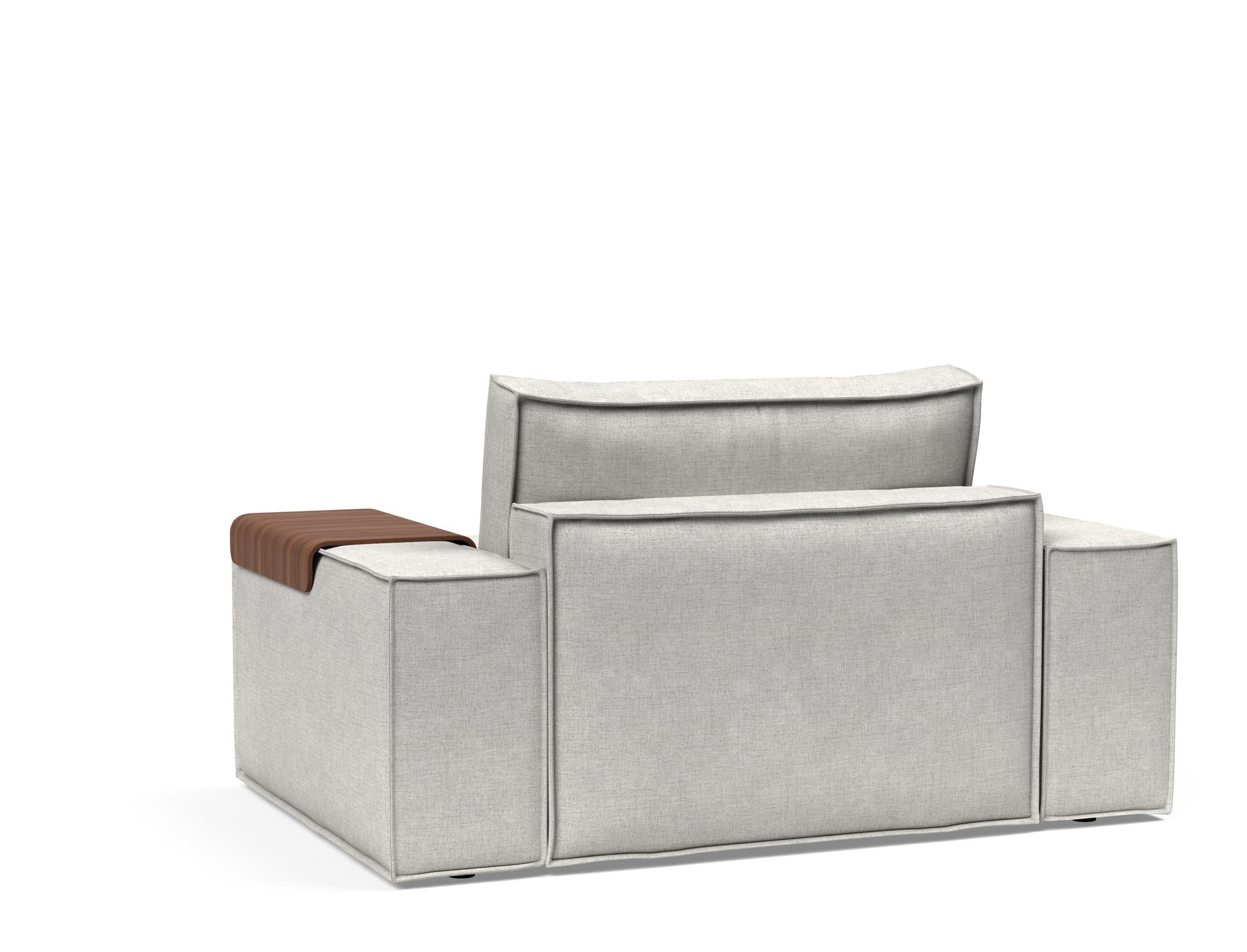 Newilla Lounger Chair with Wide Arms 256