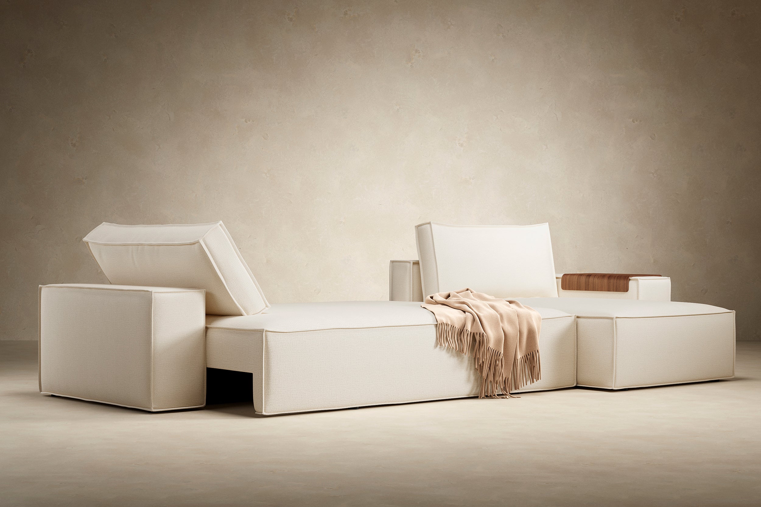Newilla Sleeper Sofa With Lounger with Wide Arms 255