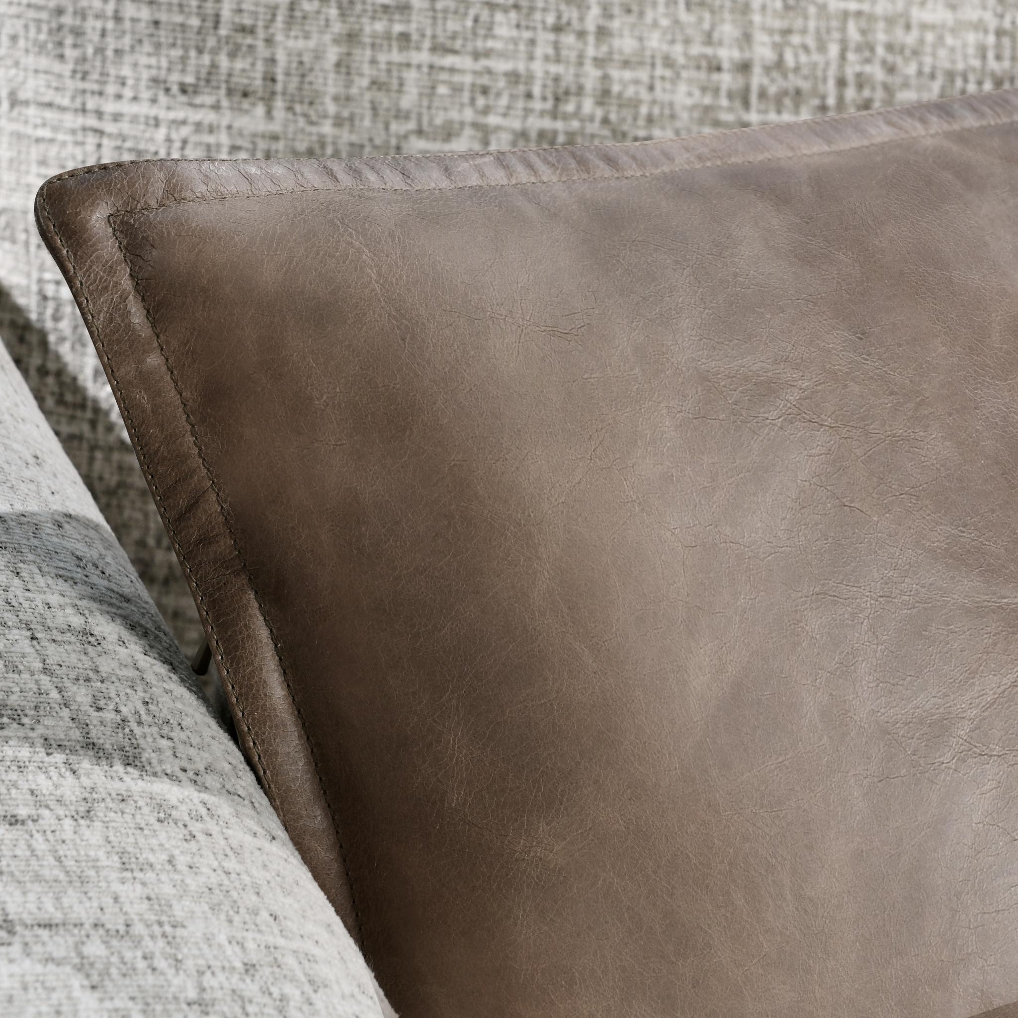 V250003