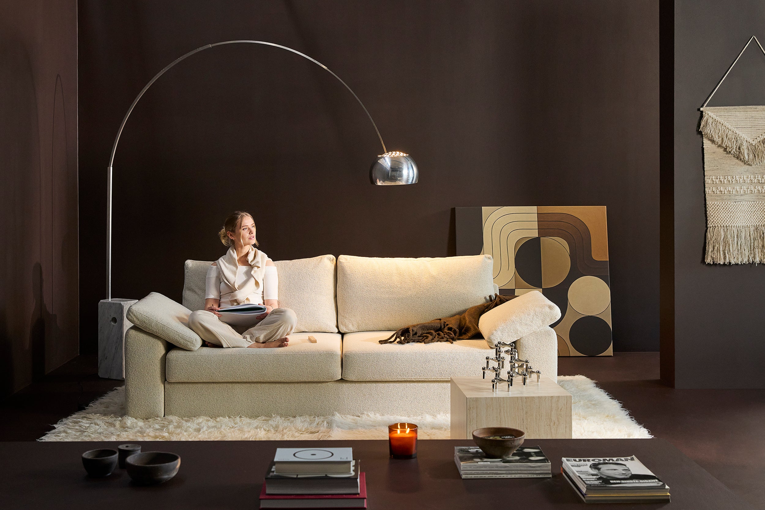 Vilander Sleeper Sofa With Cushion Arms 357