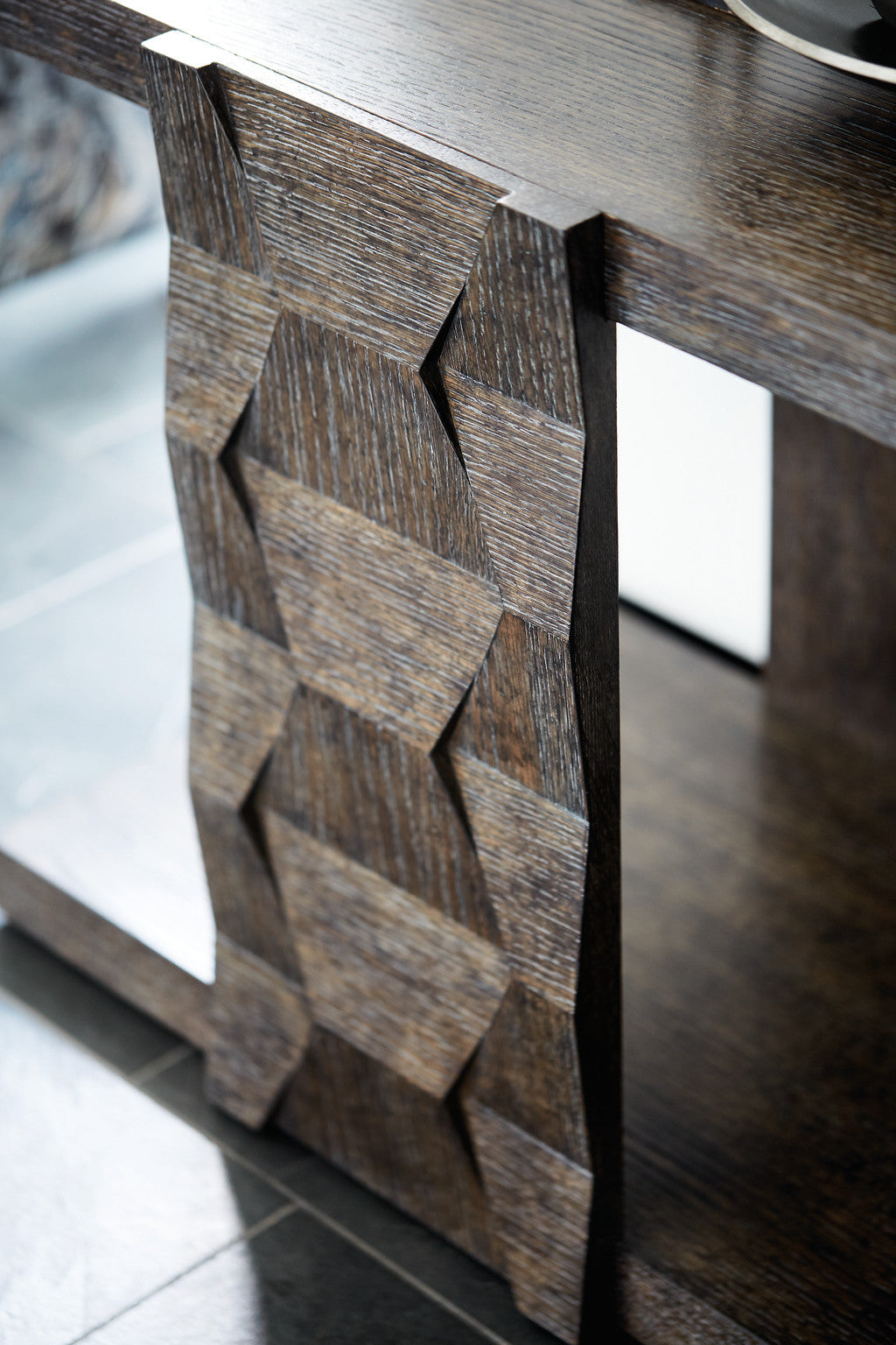 Linea Side Table