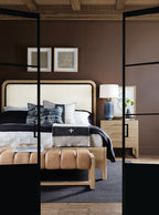 Banyon Bay Queen Panel Bed