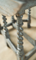 La Grange Prause Gate Leg Round Table