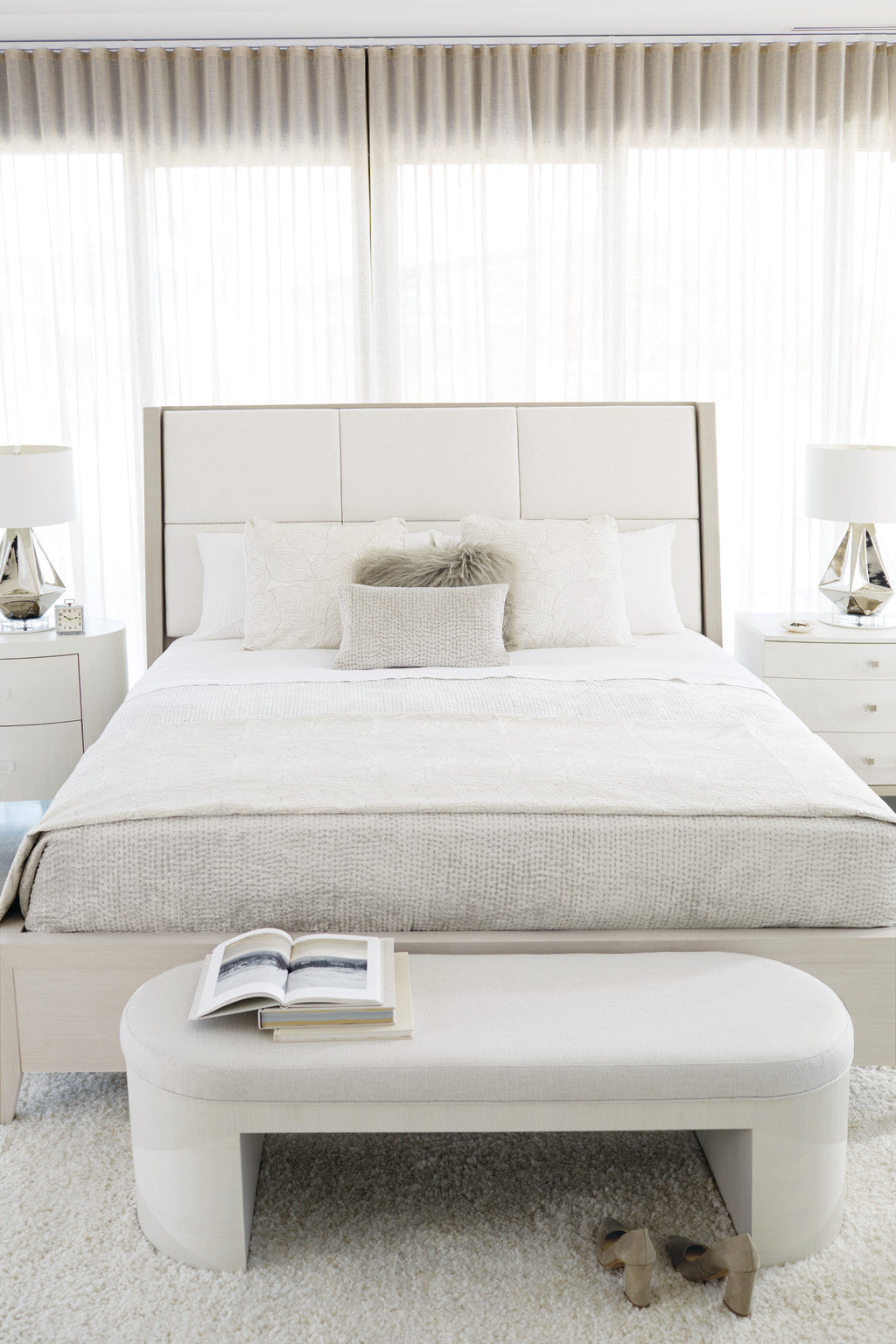 Axiom Panel Bed